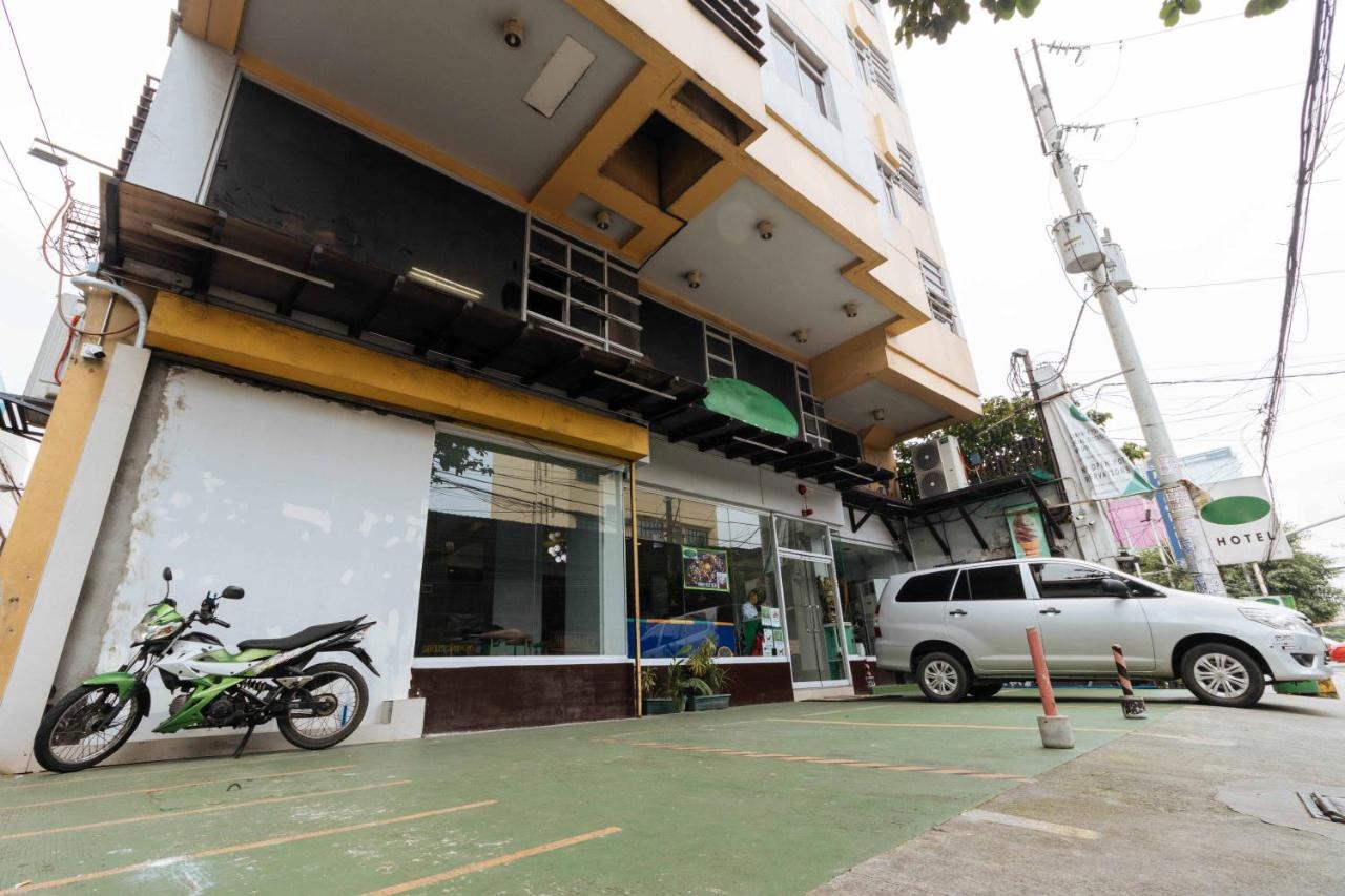 Getz Hotel Manila Exterior photo