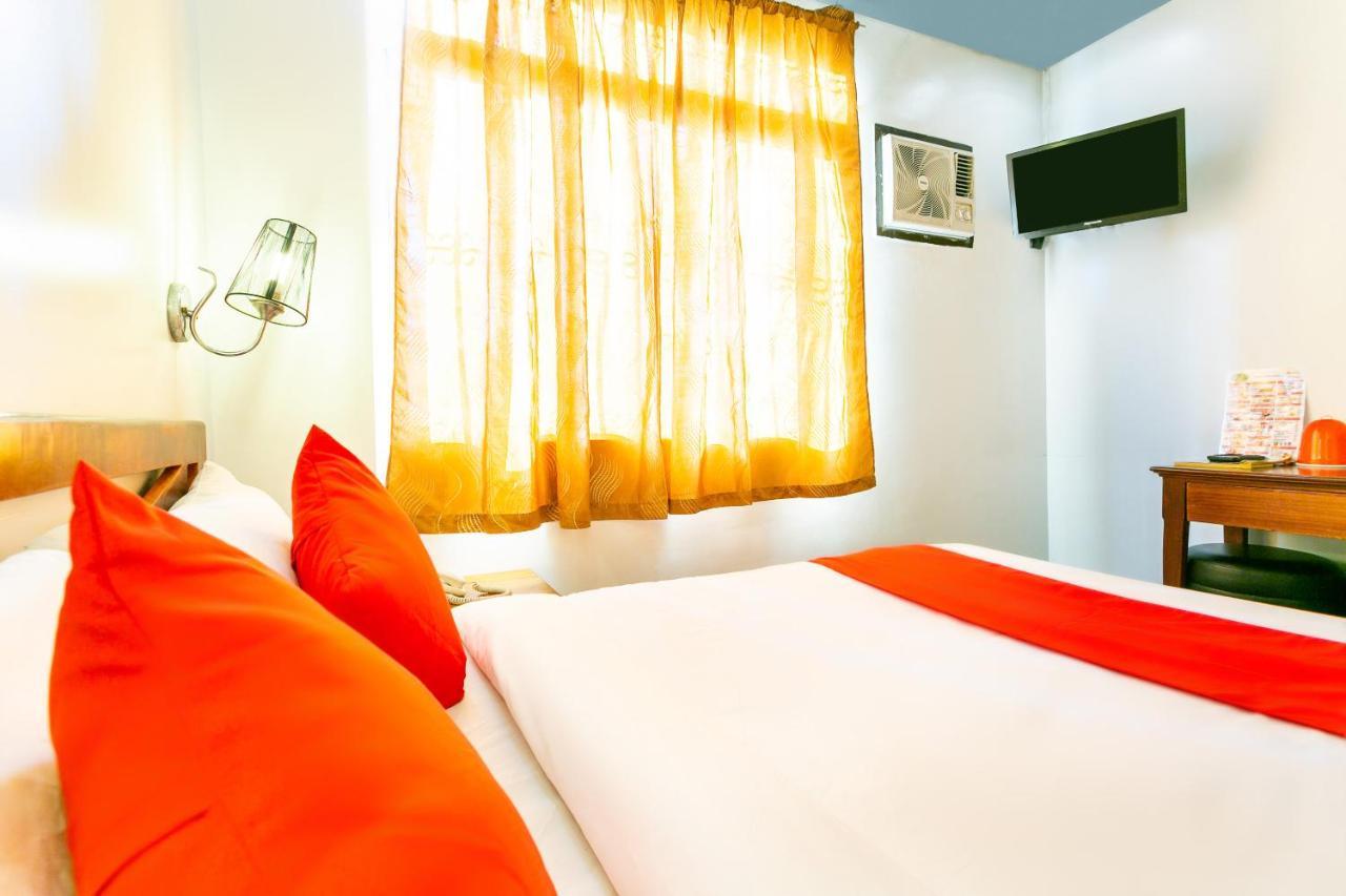 Getz Hotel Manila Exterior photo